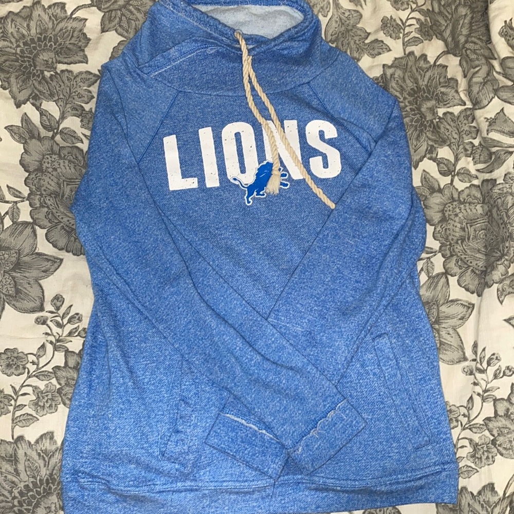 Woman’s Lion’s Hoodie.
